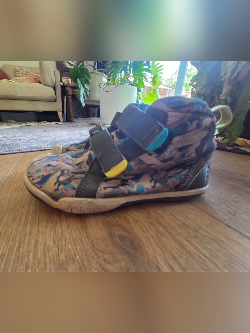 PLAE Brand 11.5 Kids Blue Camo High-Top Sneakers with Velcro Straps